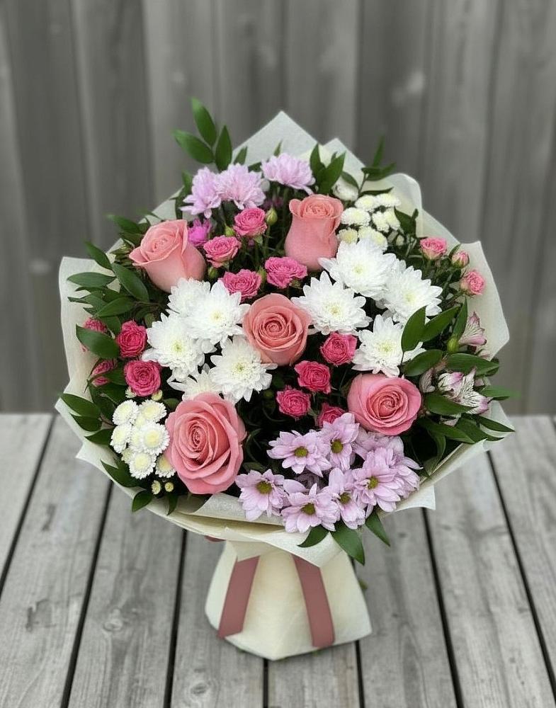 Букет цветов из: Альстромерии, Гвоздики, Розы и Хризантемы в Верхней Салде