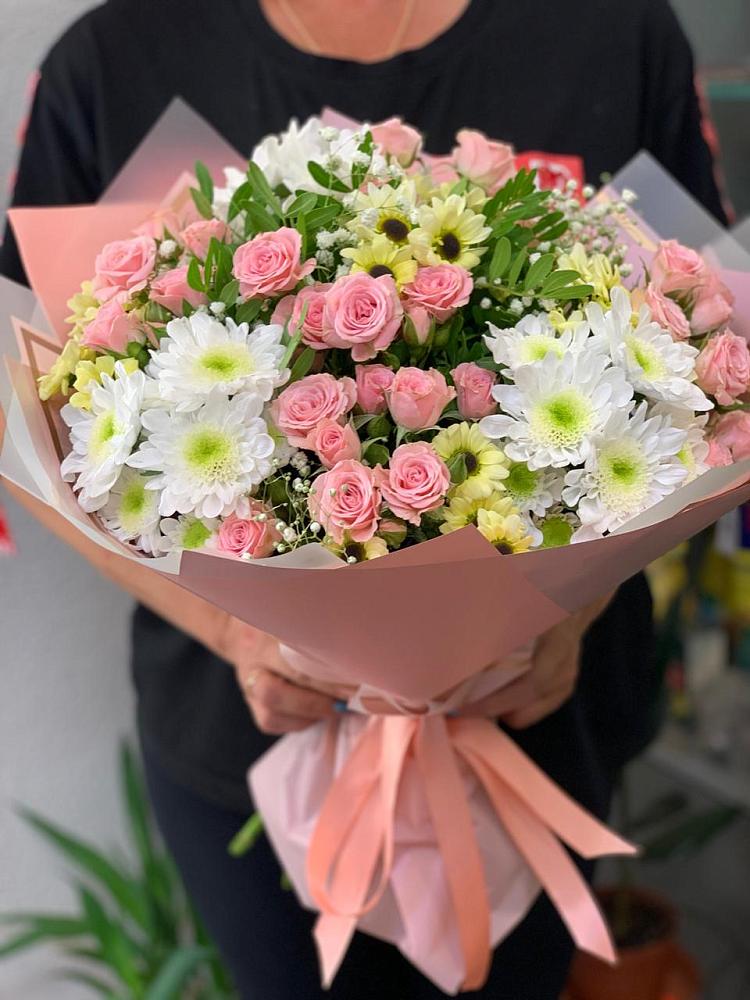 Букет цветов из: Розы и Хризантемы в Верхней Салде