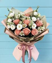 Букет цветов из:  Розы, Альстромерии и Лизиантусы в Верхней Салде