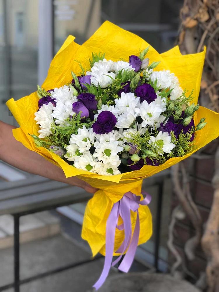 Букет цветов из: Ирисы, Хризантемы и Ромашки в Верхней Салде