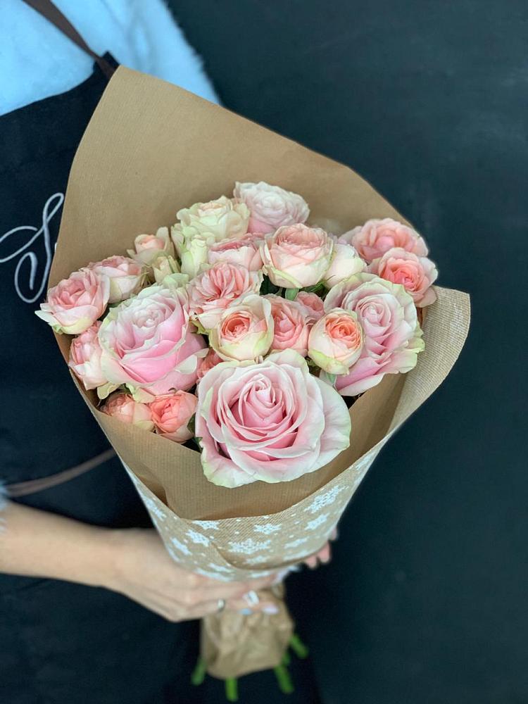 Букет цветов из: Хризантемы и Розы в Верхней Салде