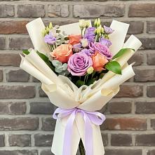 Букет цветов из:  Лизиантусы и Розы #REPLACE_PRED# Верхней Салде