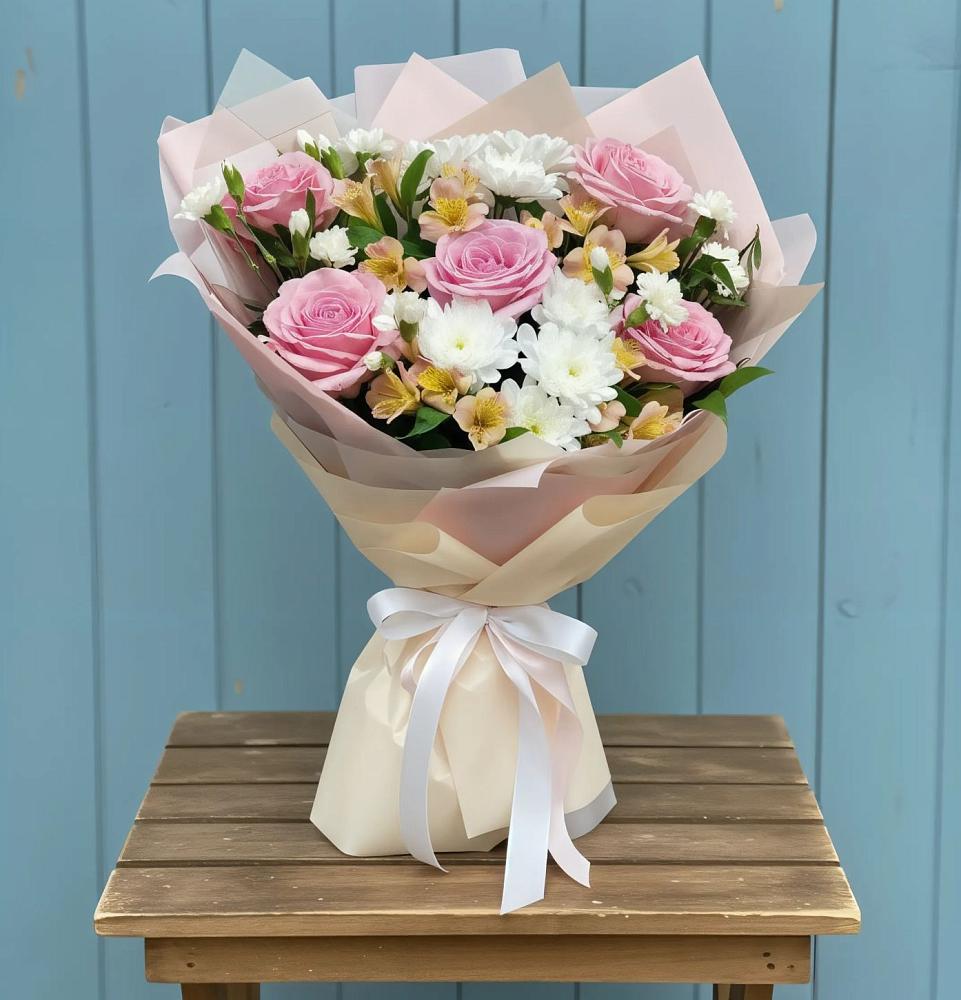 Букет цветов из: Гвоздики, Орхидеи и Розы в Верхней Салде