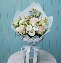 Букет цветов из:  Розы и Лизиантусы в Верхней Салде