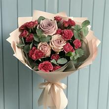 Букет цветов из:  Гвоздики и Розы #REPLACE_PRED# Верхней Салде