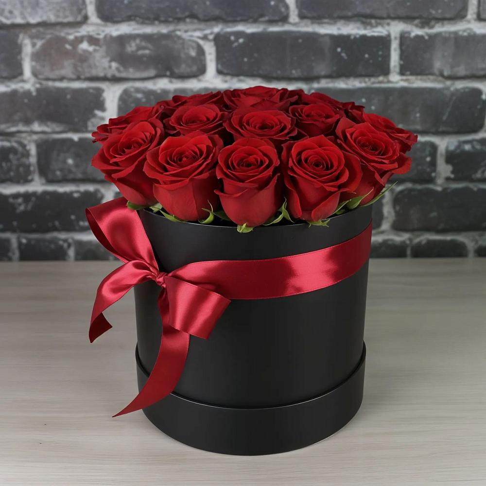 Цветочная композиция из Розы в шляпной коробке в Верхней Салде