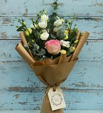 Букет цветов из:  Розы и Лизиантусы в Верхней Салде